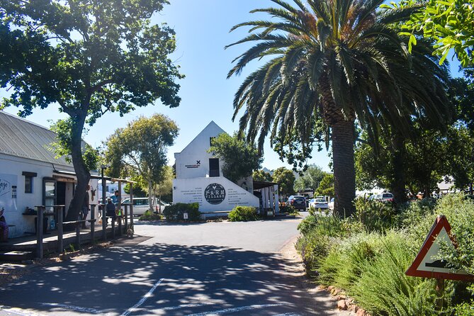 Table Mountain, Boulders Penguins & Cape point Private Day Tour - Kalk Bay and the Return Route