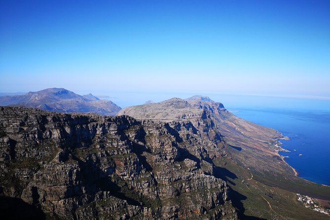 Table Mountain Half Day Hike: Platteklip Gorge - Stops for photos, plants, and mountain stories