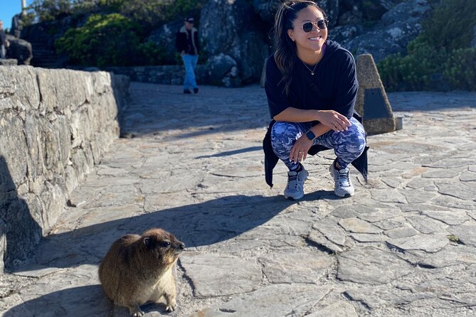 Table Mountain's India Venster Hike + Hotel Pick-Up - What India Venster feels like underfoot