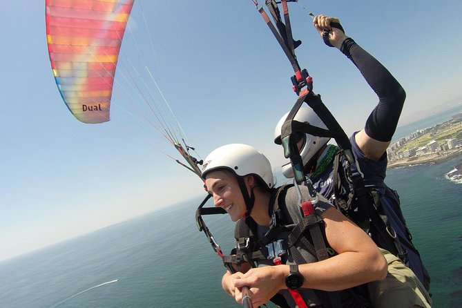 Tandem Paragliding Cape Town Experience TABLE MOUNTAIN PARAGLIDE - Signal Hill, Lion’s Head, and the ocean route
