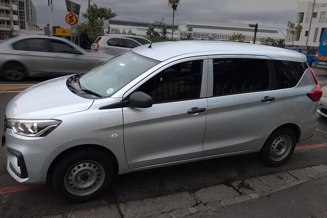 Transfer from Cape Town City Center to Cape Town Airport - A direct ride from Cape Town CBD to the terminal