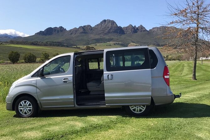 Vehicle Hire Full Day 10Hour Chauffeur Drive Cape Town to 15 PAX - Building a 10-hour Cape Town route