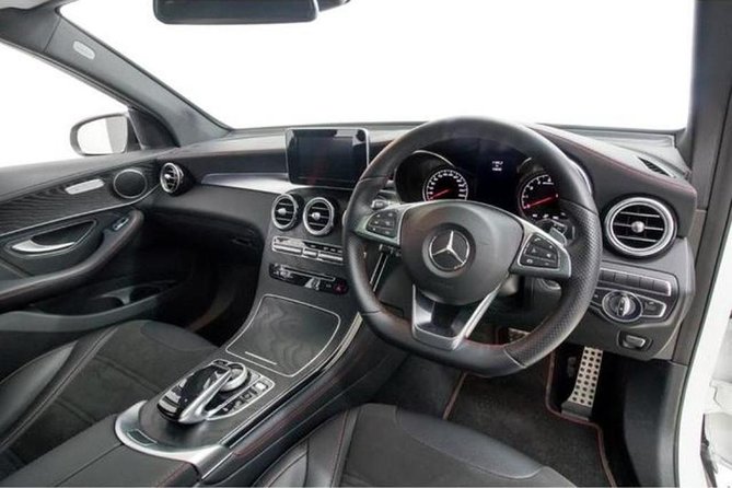 VIP Cape Town Private Guided Tour in Premium Luxury Vehicle - A private Cape Town day without a fixed bus route